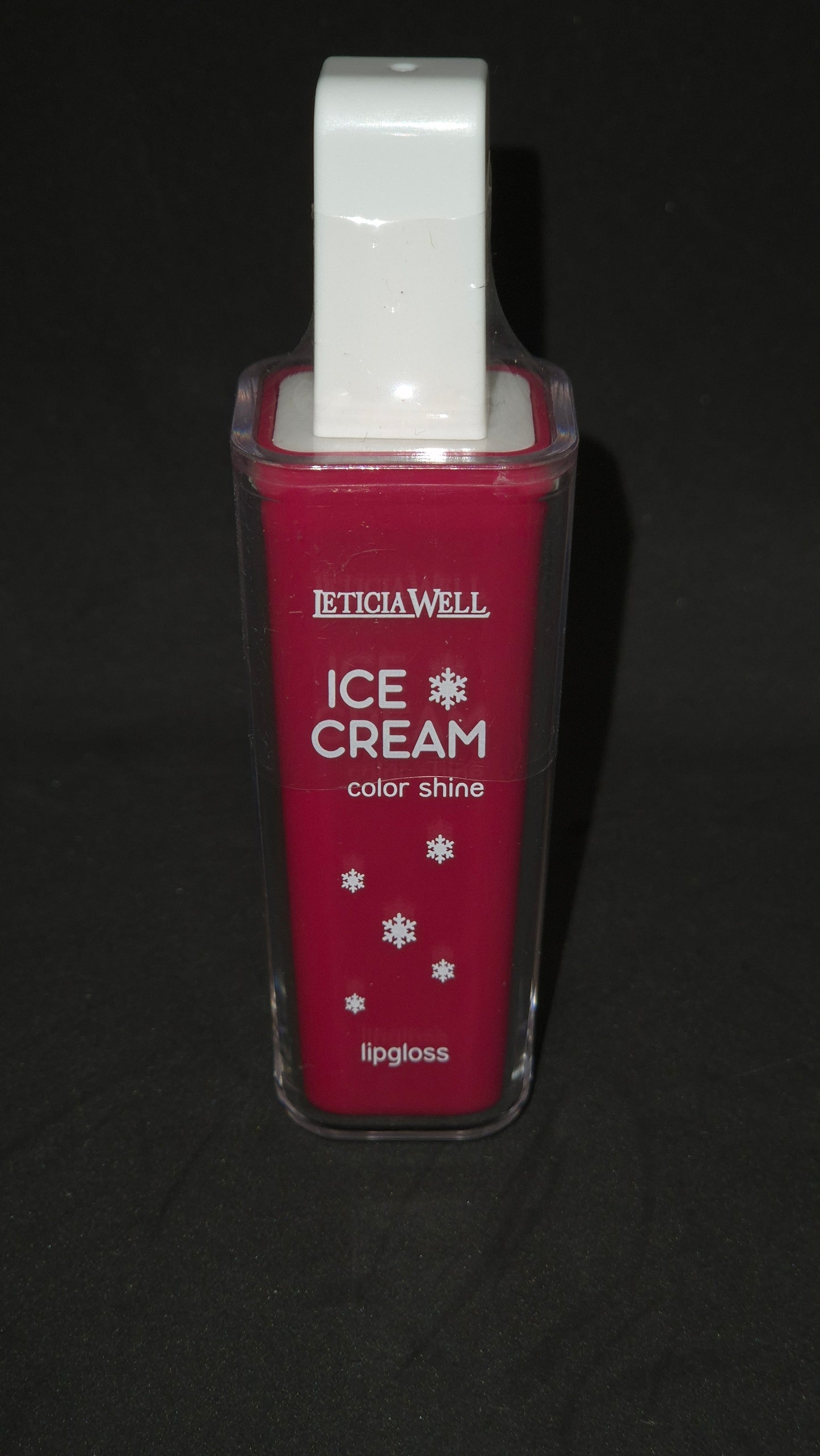 Lip gloss ice cream color shine Leticia Well